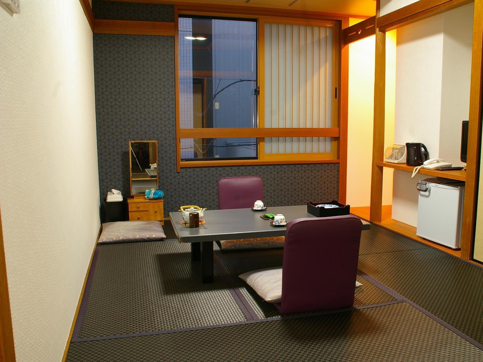 קיוטו Satomo Ryokan מראה חיצוני תמונה